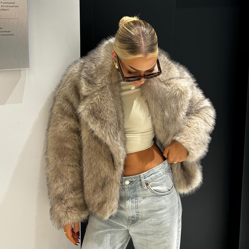 Streetwear Brand Fashion - Стильная женская куртка из искусственного меха