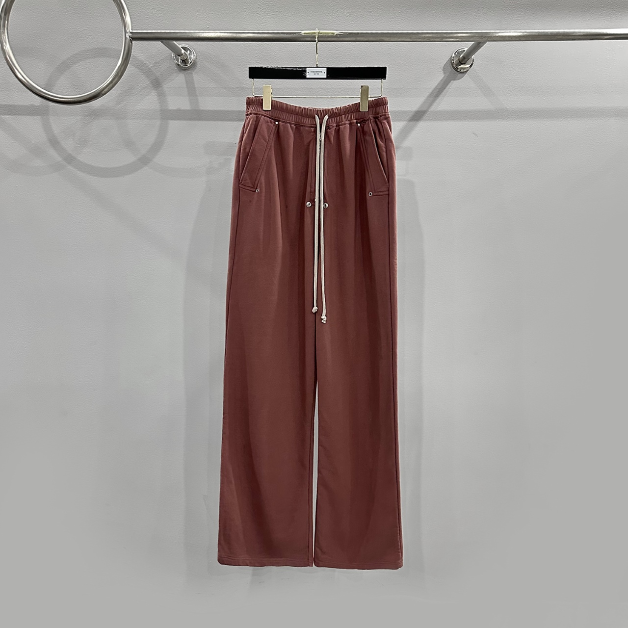 Owen Seak мужские брюки-карго  – обзор и цена Corteiz Cargo Pant